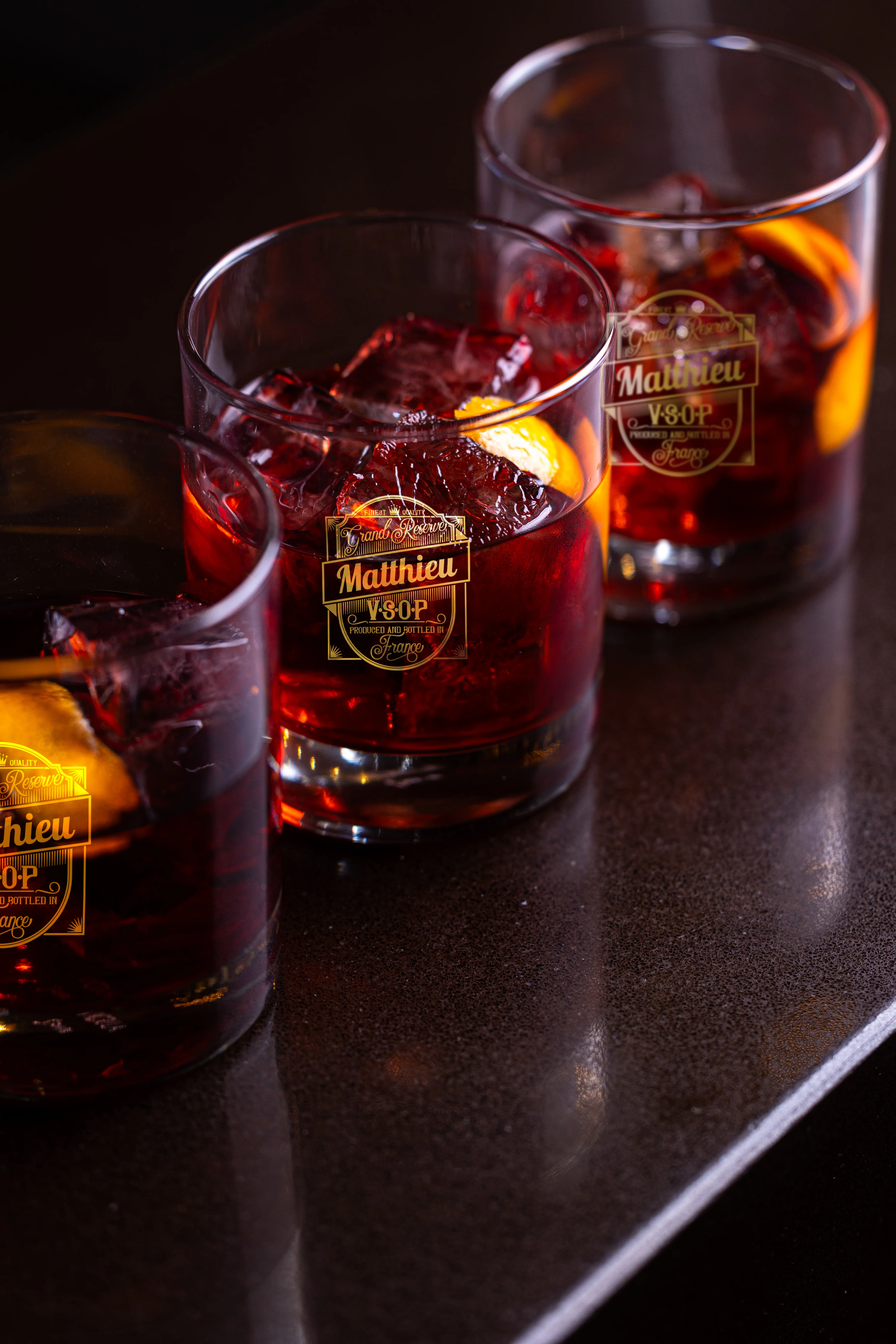 Verre à whisky personnalisé en verre - Fête des pères Etiquette Marron - Image 3